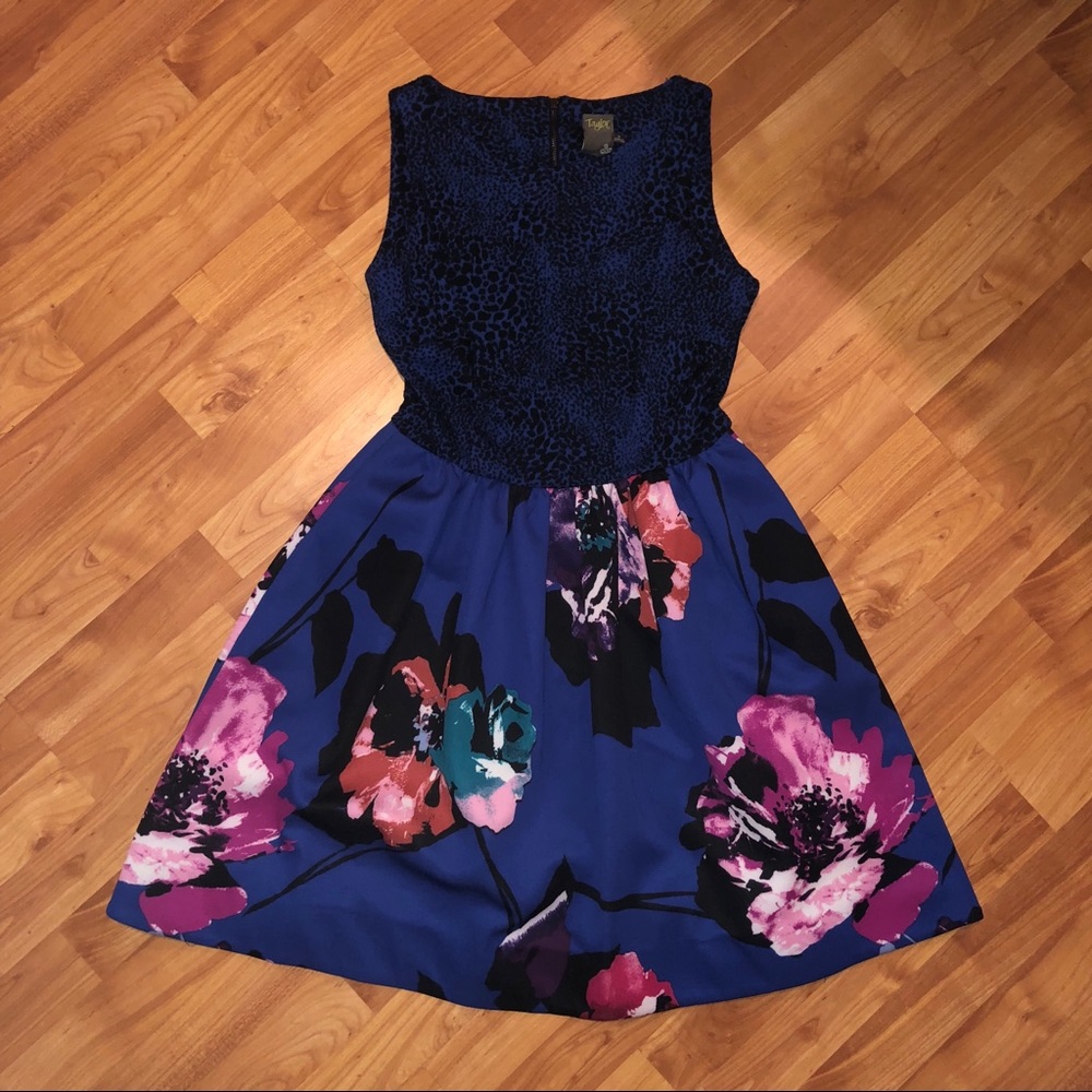 Taylor Dress
